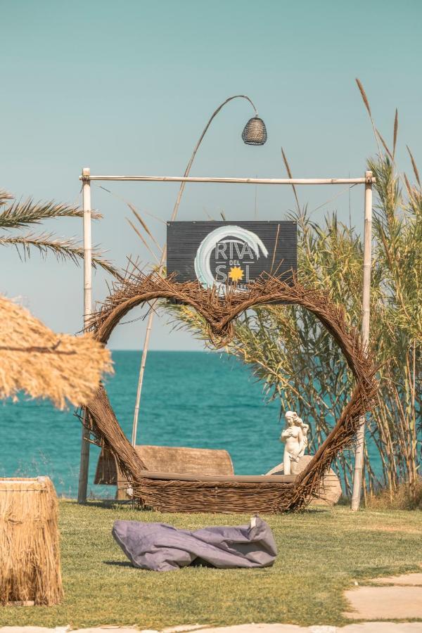 Riva Del Sol Beach Resort Santa Caterina dello Ionio Exterior foto